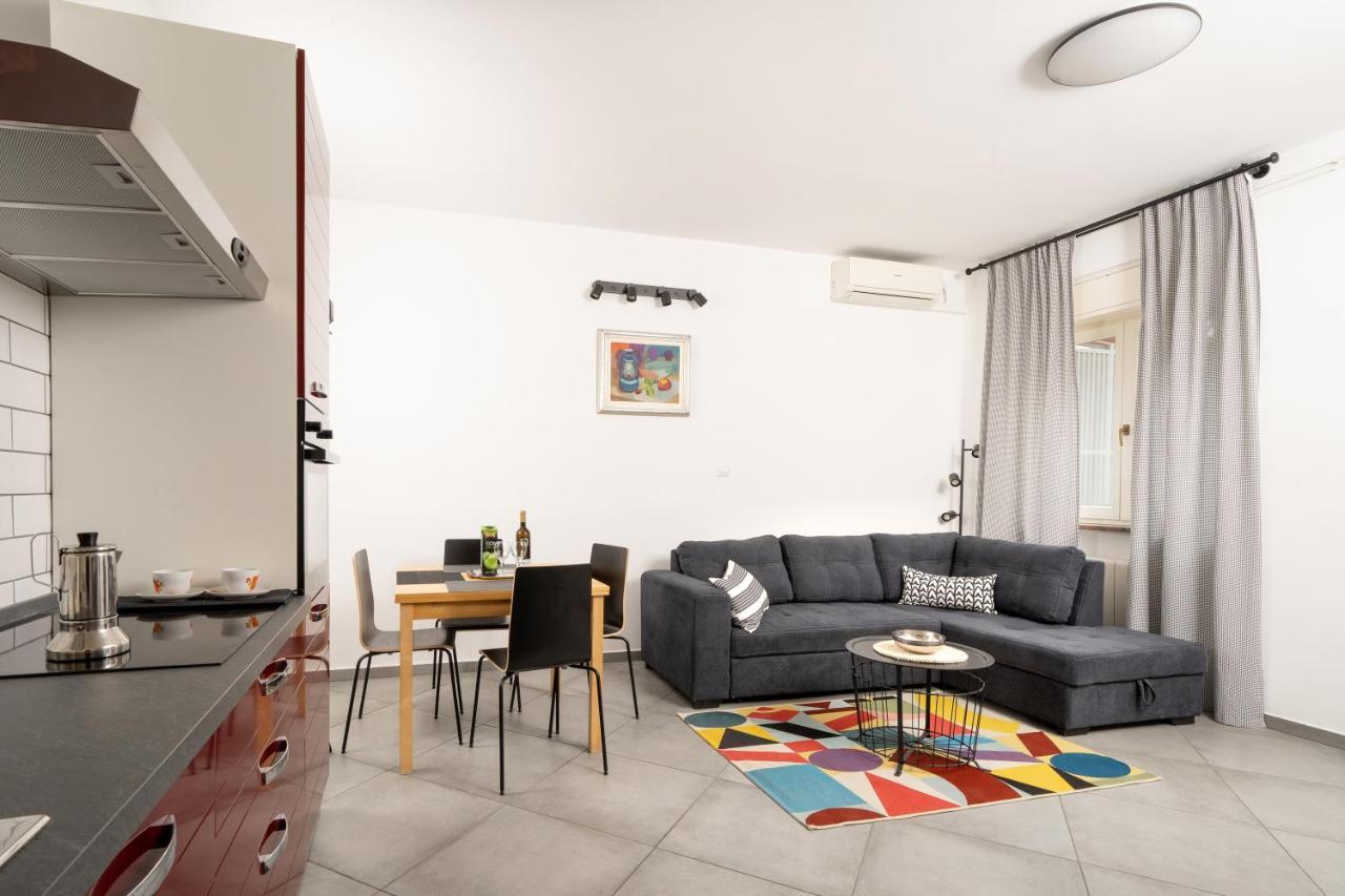 Amalis Apartment Rijeka Luaran gambar