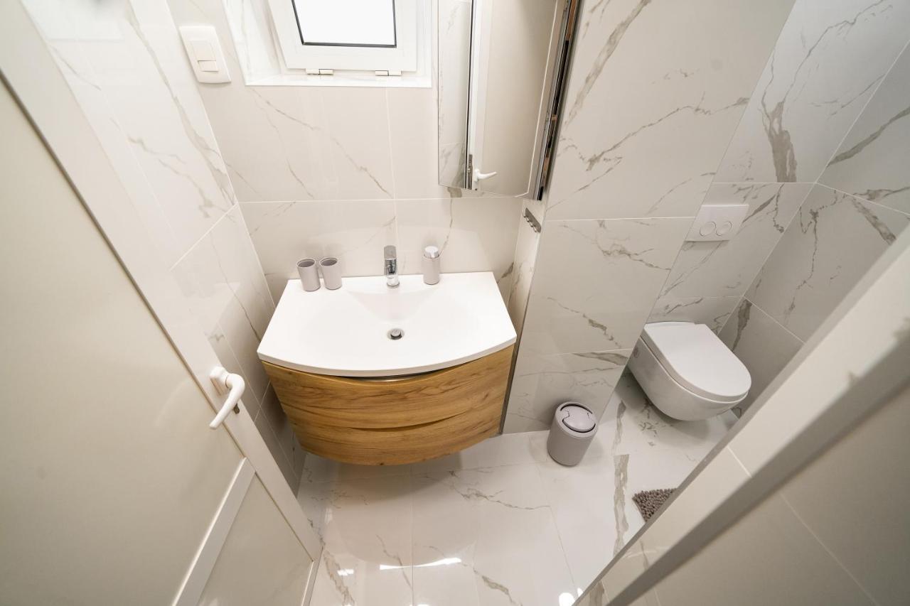 Amalis Apartment Rijeka Luaran gambar